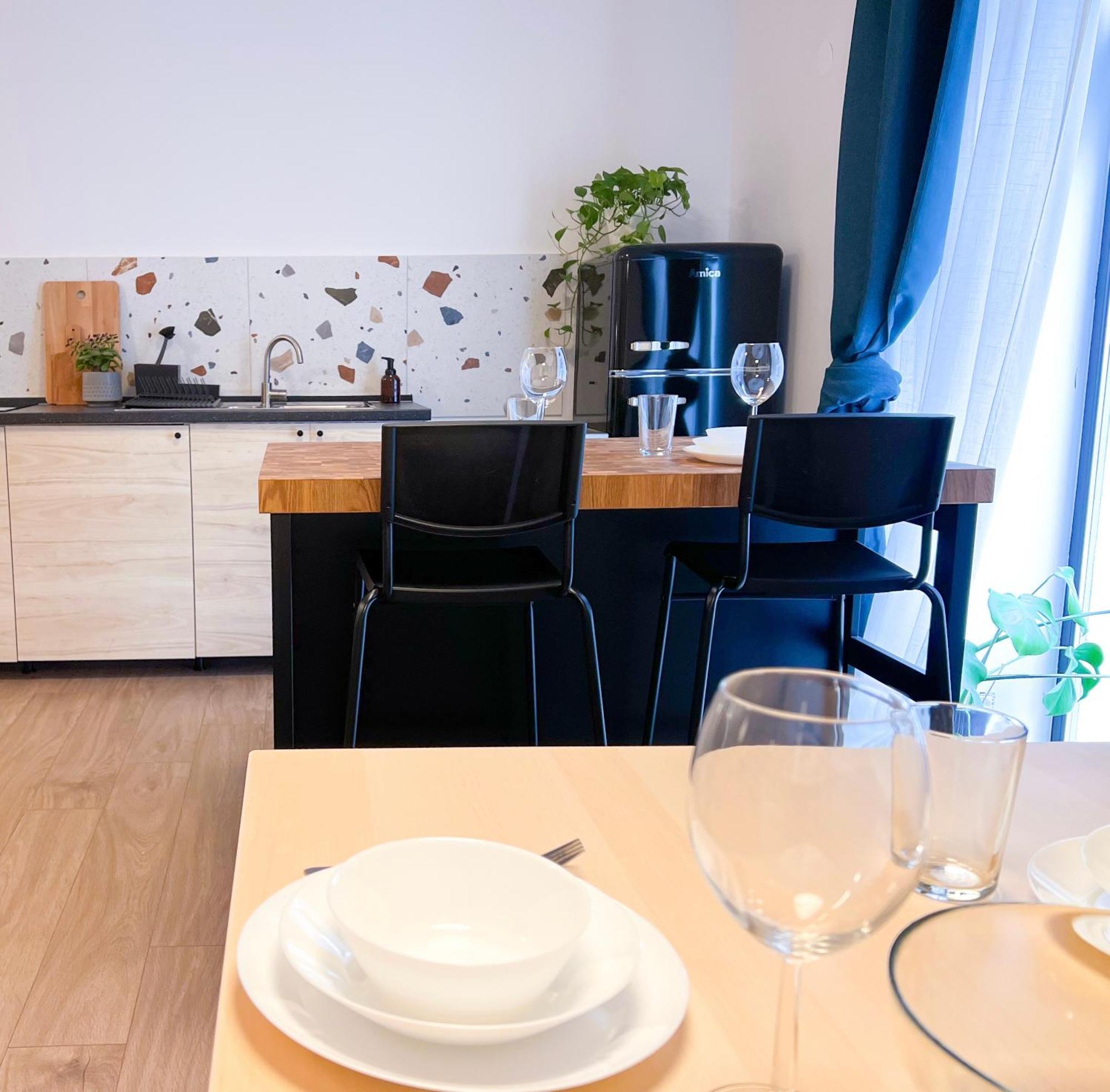 Aumetz Square Apartment Idrija Luaran gambar